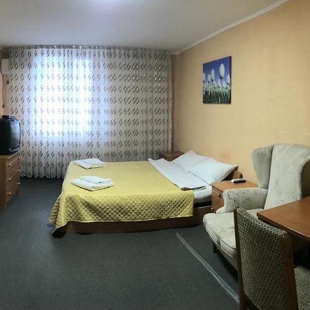 Мини Отель «Positive” Kyiv Exterior foto